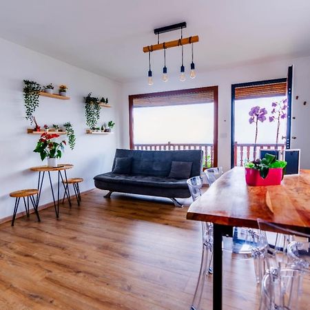 Chalet Sophie - Luxury Chalet Roletto Екстер'єр фото